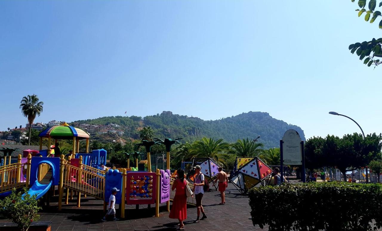 Granada City Alanya Luxury Appartment 800М От Пляжа Клеопатра Extérieur photo